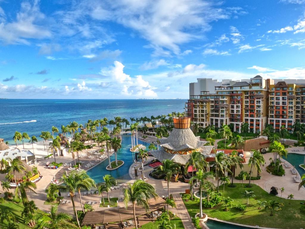 5-star Cancun Resort